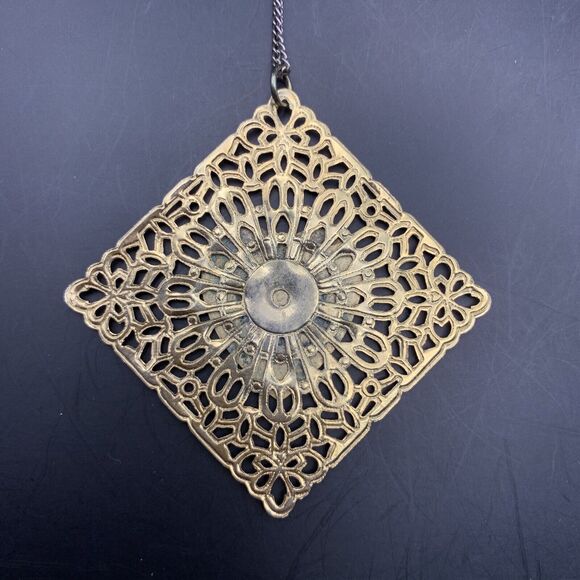 Large Heart Pendant Necklace Gold Tone Filigree Style Bold Vintage - Picture 8 of 9